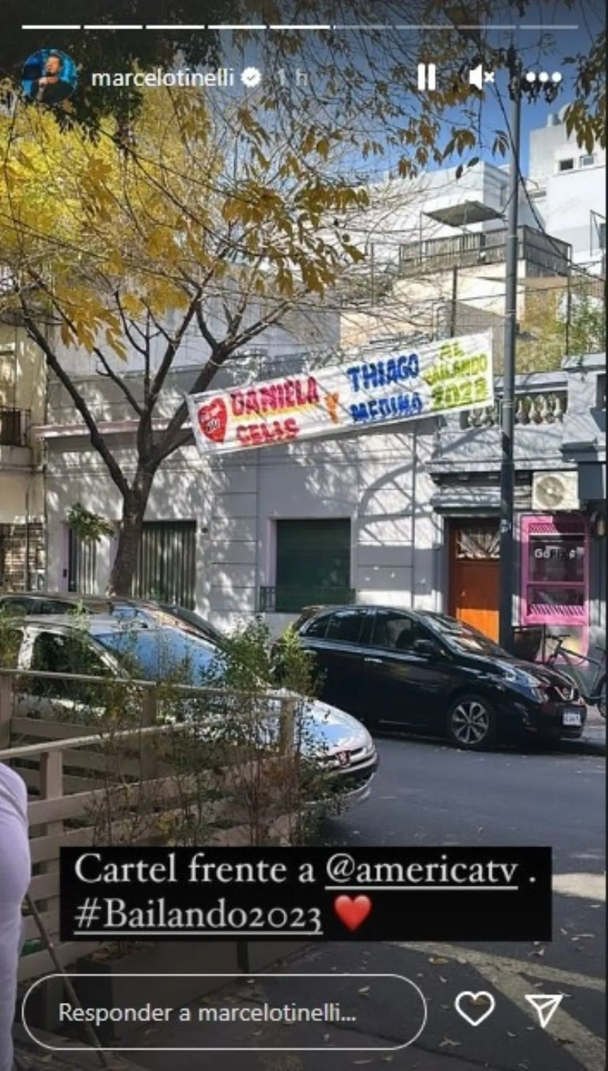 Thiago Medina y Daniela Celis recibieron un guiño de parte de Marcelo Tinelli.