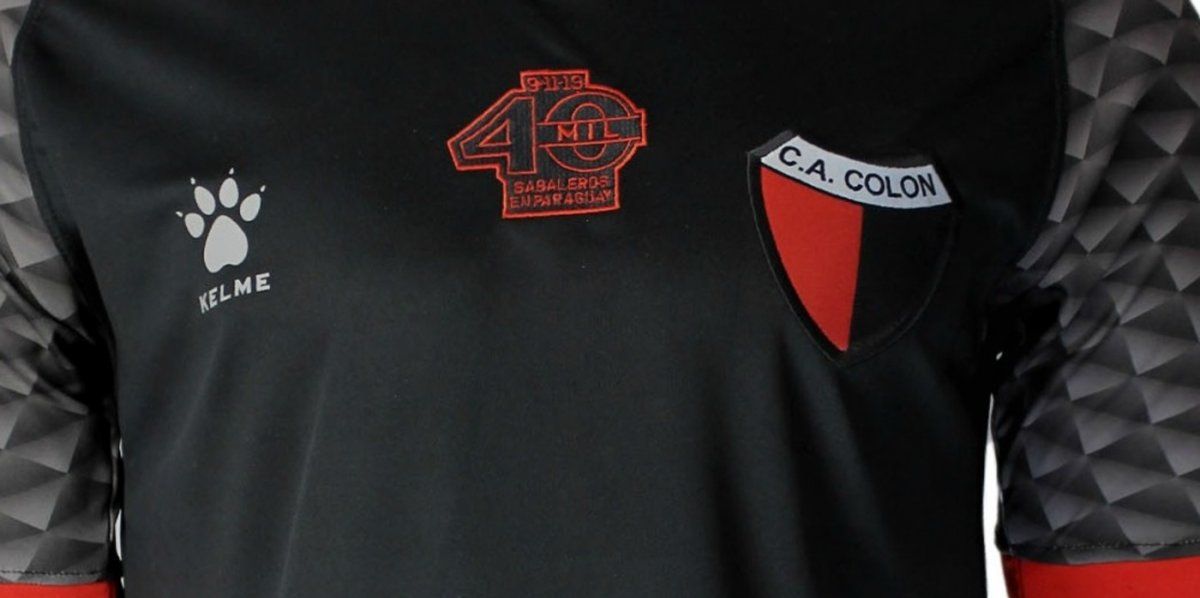 Colón presentó su nueva camiseta alternativa con un video motivacional.