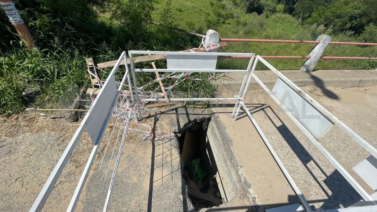 Empiezan los trabajos para reparar el socavón en el ingreso a Colastiné Sur