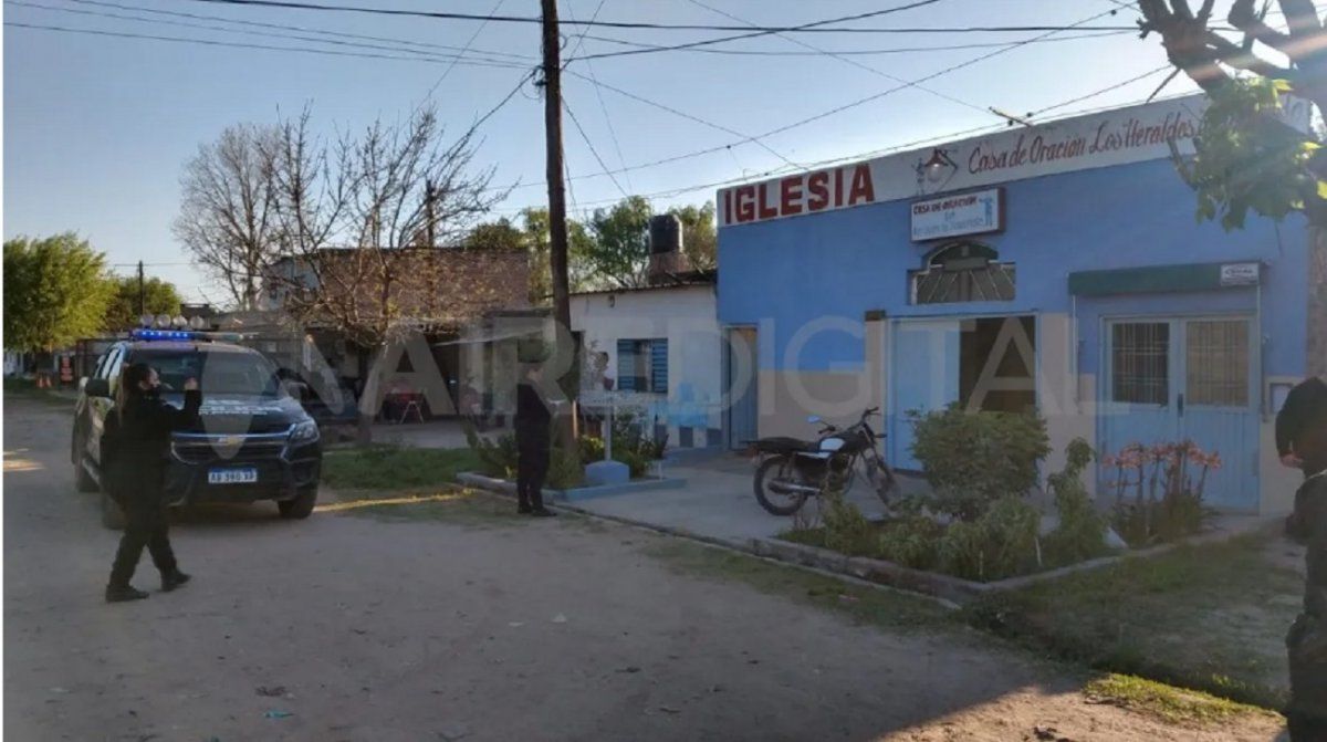 El crimen de Marcos León Gauna ocurrió pegado a una iglesia evangélica.
