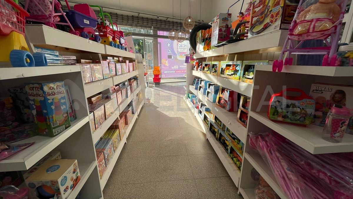 Márquez City te espera con una gran cantidad de productos. Márquez City te espera con una gran cantidad de productos.