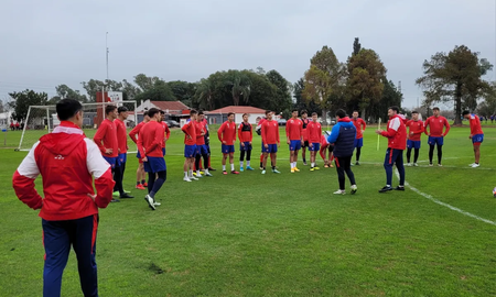 El plantel de Unión se prepara para el debut en la Liga Profesional 2024. El plantel de Unión se prepara para el debut en la Liga Profesional 2024.