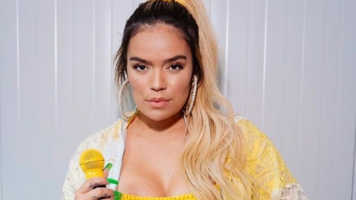 Karol G presentó su nuevo single y video Bichota un llamado al