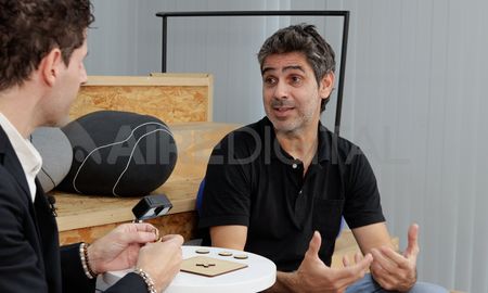 Daniel González: Los libros nos invitan a explorar mundos y a cultivar la imaginación. Daniel González: Los libros nos invitan a explorar mundos y a cultivar la imaginación.