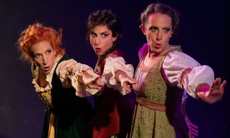 Santa Fe da inicio al ciclo Escénicas en la Cervantes, una propuesta que le da lugar al teatro santafesino. Santa Fe da inicio al ciclo Escénicas en la Cervantes, una propuesta que le da lugar al teatro santafesino.