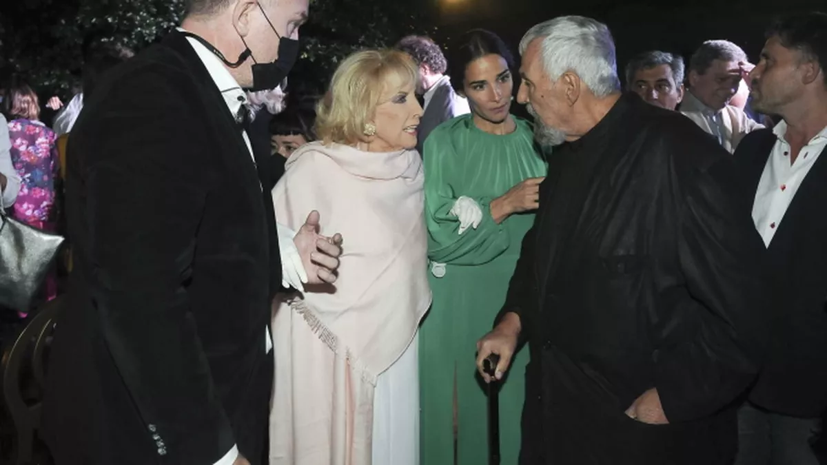 La diva de los almuerzos acompa&ntilde;&oacute; a&nbsp;Juana Viale a la gala de la revista Noticias, que la reconoci&oacute; como conductora dentro de las 10 personalidades del a&ntilde;o.