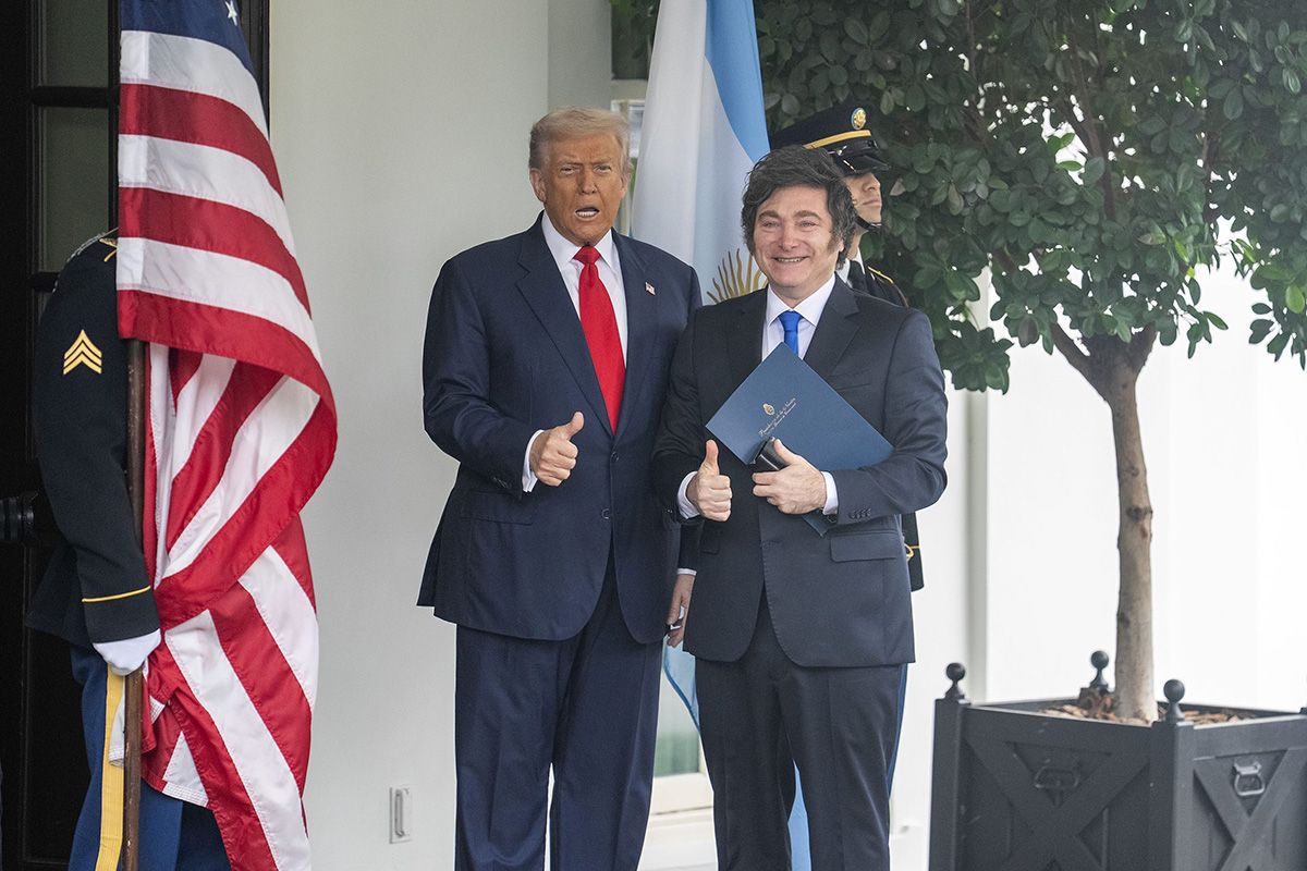 Donald Trump recibió a Javier Milei el martes 14 de octubre. Apoyo con condiciones.