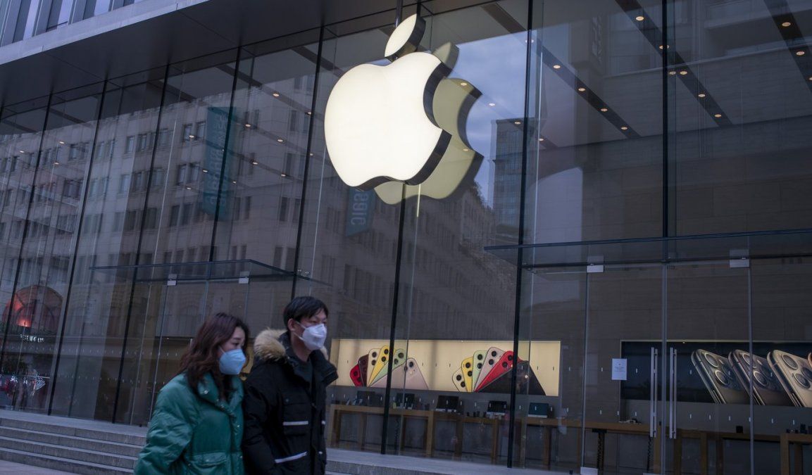 Apple vuelve a estar nuevamente bajo la lupa. 