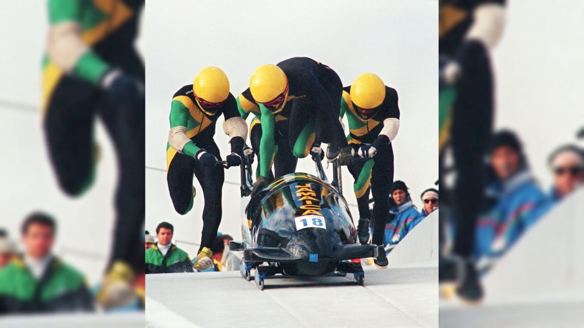 Animados por la decorosa actuación en la modalidad de dos personas, los integrantes del equipo jamaiquino convencieron a George Fitch de que los dejara participar en la prueba de cuatro. Para ello, le compraron un trineo a la Federación Canadiense de Bobsleigh por 25.000 dólares.