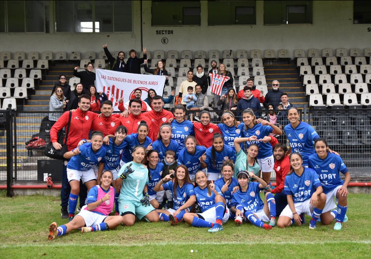 Unión le ganó a All Boys y sumó su tercer triunfo consecutivo en la Primera B del fútbol femenino. Foto: Instagram @unionfemeninooficial. Unión le ganó a All Boys y sumó su tercer triunfo consecutivo en la Primera B del fútbol femenino. Foto: Instagram @unionfemeninooficial.