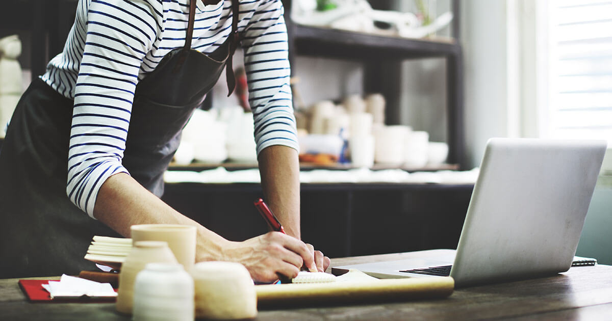 Ser emprendedor conlleva muchas tareas que suelen acaparar las agendas de sus directores, dejando cierta vacancia en el acompañamiento de los nuevos miembros de la empresa.