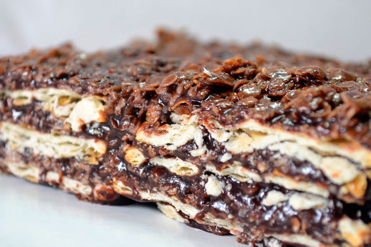 El Turrón de Quaker es uno de los postres más fáciles en hacer. El Turrón de Quaker es uno de los postres más fáciles en hacer.