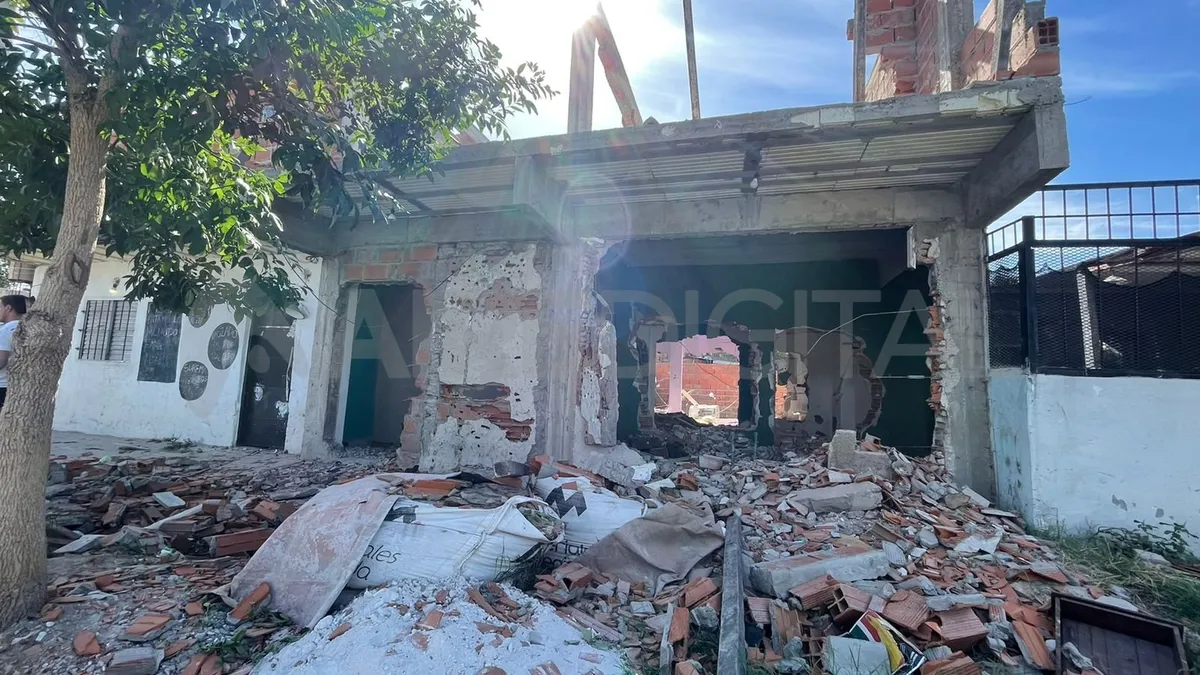Los búnkeres de droga destruidos en Empalme Graneros, un barrio de la ciudad de Rosario.