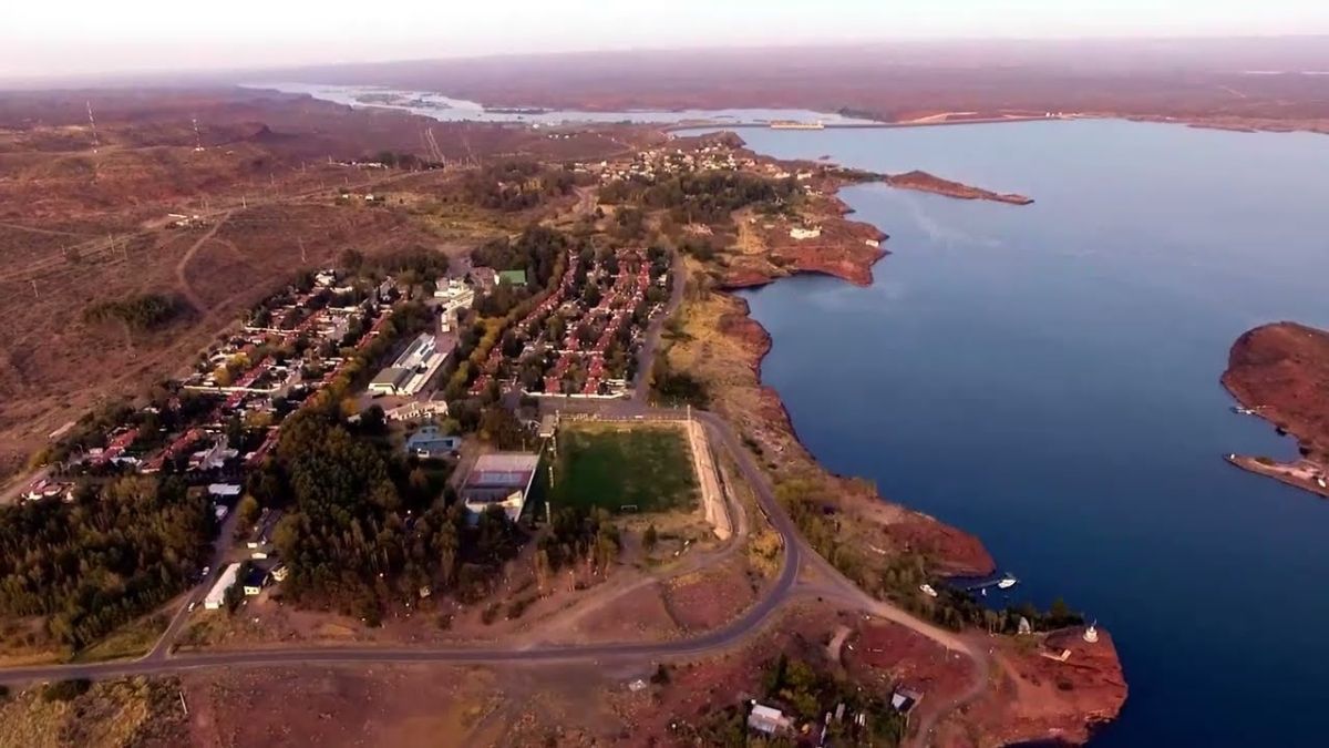Este destino sorprende por sus paisajes rojizos moldeados por el viento, su ambiente sereno y las huellas de gigantes. Este destino sorprende por sus paisajes rojizos moldeados por el viento, su ambiente sereno y las huellas de gigantes.