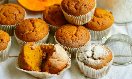 Cómo hacer muffins de vainilla bien esponjosos Cómo hacer muffins de vainilla bien esponjosos