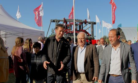 lifschitz estuvo en la expo rural de san justo lifschitz estuvo en la expo rural de san justo
