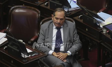 Reiteran pedido para que José Alperovich sea citado a indagatoria por el presunto abuso sexual a su sobrina. Reiteran pedido para que José Alperovich sea citado a indagatoria por el presunto abuso sexual a su sobrina.