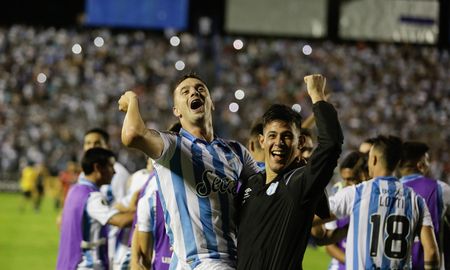 atletico tucuman logro la hazana en los penales y sera el rival de independiente de medellin atletico tucuman logro la hazana en los penales y sera el rival de independiente de medellin