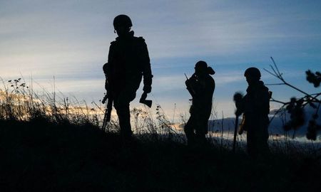 Los combates comenzaron con enfrentamientos en distintos puntos, luego de que las tropas rusas ingresaran a Jarkov tras permanecer en su periferia desde el comienzo de la invasión. Los combates comenzaron con enfrentamientos en distintos puntos, luego de que las tropas rusas ingresaran a Jarkov tras permanecer en su periferia desde el comienzo de la invasión.