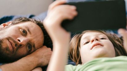 Pantallas, pornografía y comunicación en la familia: aprender para educar