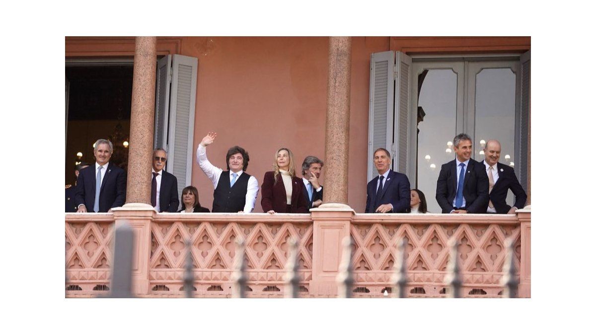 El Gobierno vuelve a reunir a su mesa política para ordenar la agenda legislativa