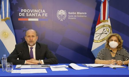 Perotti encabezó la videoconferencia junto con la ministra de Salud. Perotti encabezó la videoconferencia junto con la ministra de Salud.