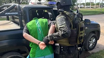 Detienen a un hombre y a un menor de edad por vender drogas cerca de un club