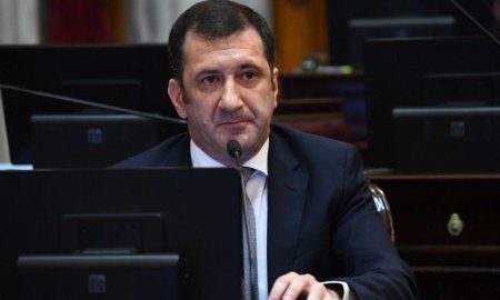 El juicio oral y público contra el exsenador nacional Edgardo Kueider comenzó este martes en Asunción, Paraguay y es llevado adelante por el Tribunal de Sentencia Especializado en Delitos Económicos y Anticorrupción. El juicio oral y público contra el exsenador nacional Edgardo Kueider comenzó este martes en Asunción, Paraguay y es llevado adelante por el Tribunal de Sentencia Especializado en Delitos Económicos y Anticorrupción.