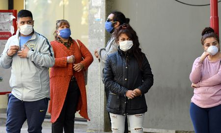 Mendzoa anunció la extensión de la cuarentena hasta el 3 de agosto. Mendzoa anunció la extensión de la cuarentena hasta el 3 de agosto.