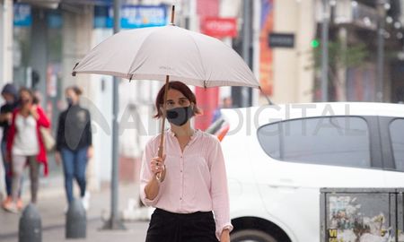 Lluvias, vientos intensos y un marcado descenso de temperaturas se registraban este lunes en gran parte del país.