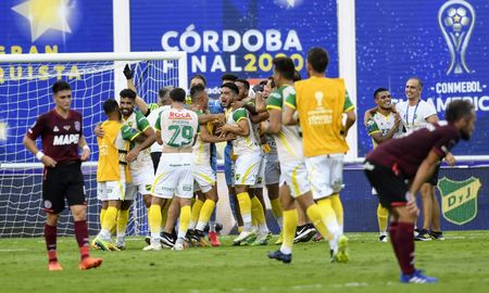 Defensa y Justicia se consagró campeón de la Copa Conmebol Sudamericana. Defensa y Justicia se consagró campeón de la Copa Conmebol Sudamericana.