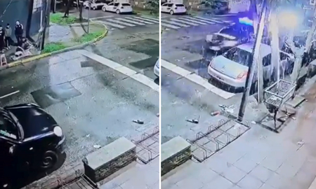 Video: un patrullero perdió el control en una persecución y atropelló a un grupo de jóvenes. Video: un patrullero perdió el control en una persecución y atropelló a un grupo de jóvenes.