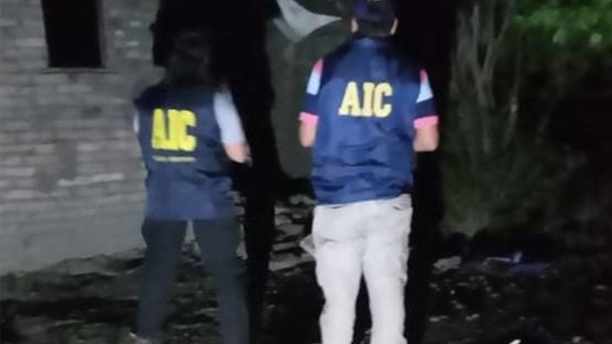 Peritos de la AIC analizaron la escena del hecho.&nbsp;