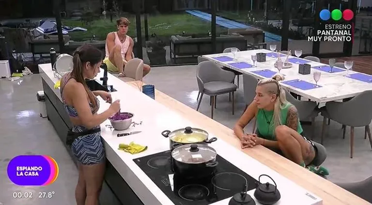 Durante su estadía en la casa de Gran Hermano, Romina Uhrig cocinó en reiteradas ocasiones para todos los participantes de la casa.