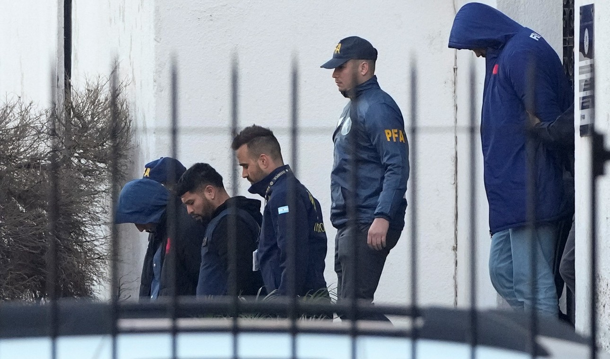 Los dos rugbiers franceses fueron imputados por el delito de abuso sexual.