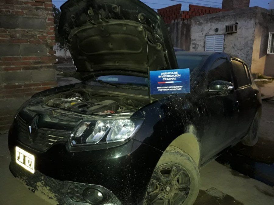 El Renaul Sandero había sido sustraído en barrio Candioti