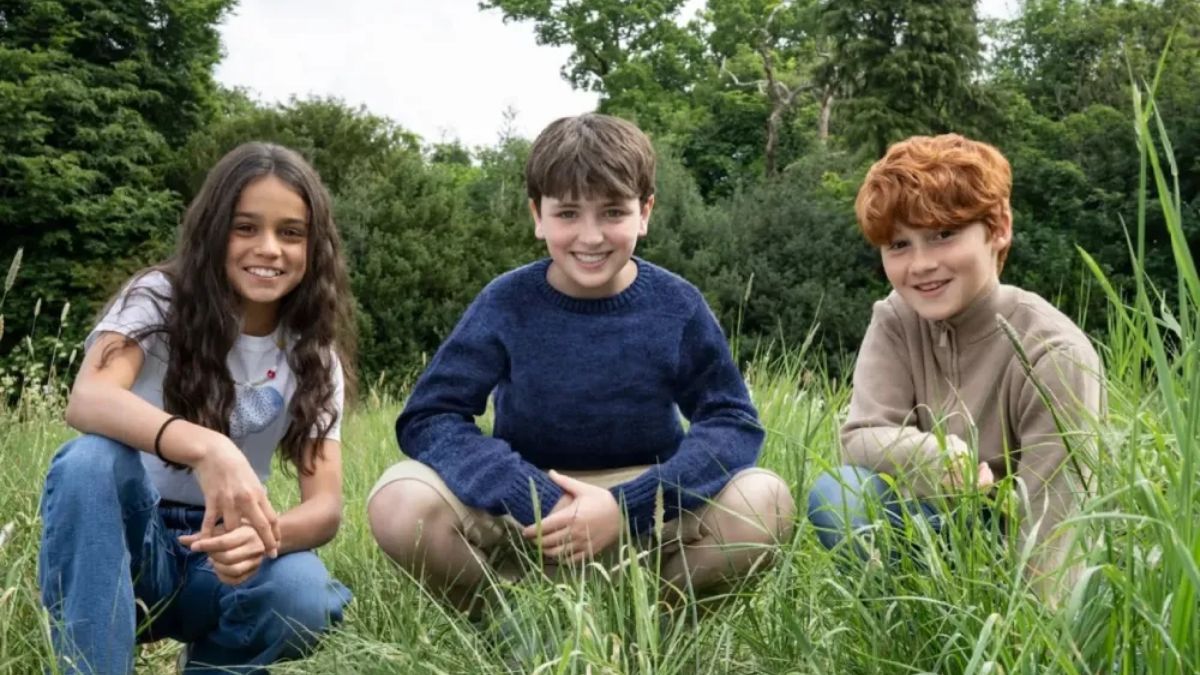 Dominic McLaughlin, Alastair Stout y Arabella Stanton interpretarán a Harry Potter, Ron Weasley y Hermione Granger. Dominic McLaughlin, Alastair Stout y Arabella Stanton interpretarán a Harry Potter, Ron Weasley y Hermione Granger.