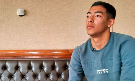 Laureano Troncoso, goleador de la reserva sabalera: Chupete Marini le da experiencia al grupo. Laureano Troncoso, goleador de la reserva sabalera: Chupete Marini le da experiencia al grupo.