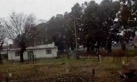 Nevó en el sur de la provincia de Santa Fe este domingo. Nevó en el sur de la provincia de Santa Fe este domingo.