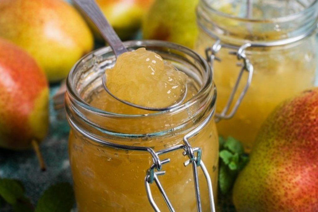 Receta fácil y rápida de mermelada de peras y manzanas verdes: ¡sin cocción!