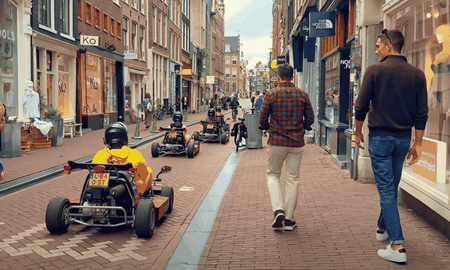 City Walks: un fenómeno que comenzó con aficionados a publicar videos grabados con GoPro y hoy es tendencia. City Walks: un fenómeno que comenzó con aficionados a publicar videos grabados con GoPro y hoy es tendencia.