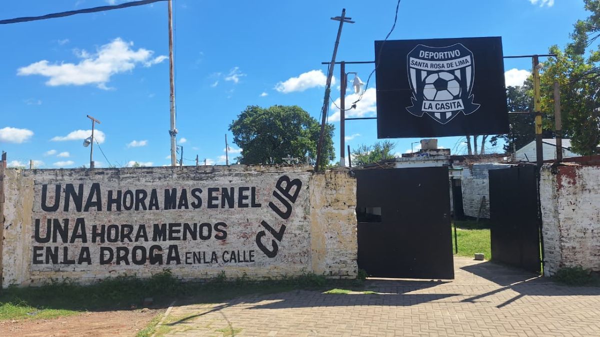 Ataque en “La Casita”: destrozaron el tapial del club en plena obra y denuncian amenazas