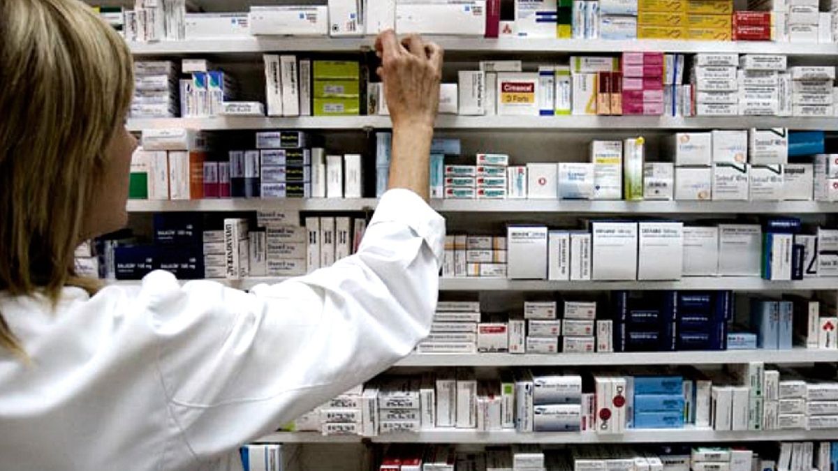 Proponen implementar por ley la receta electrónica o digital para garantizar acceso a la salud