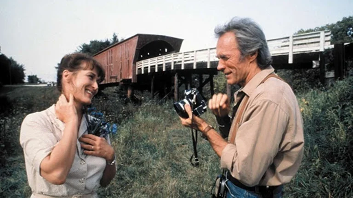 Clint Eastwood y Meryl Streep en Los puentes de Madison.