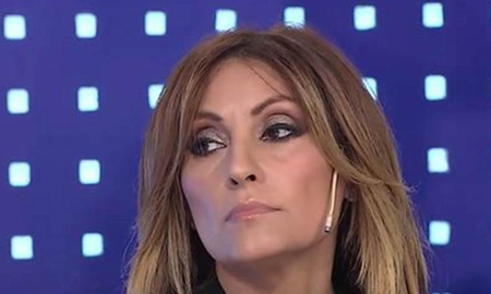 Marcela Tauro marcó postura y sorprendió a Jorge Rial en medio del escándalo de su hija. Marcela Tauro marcó postura y sorprendió a Jorge Rial en medio del escándalo de su hija.