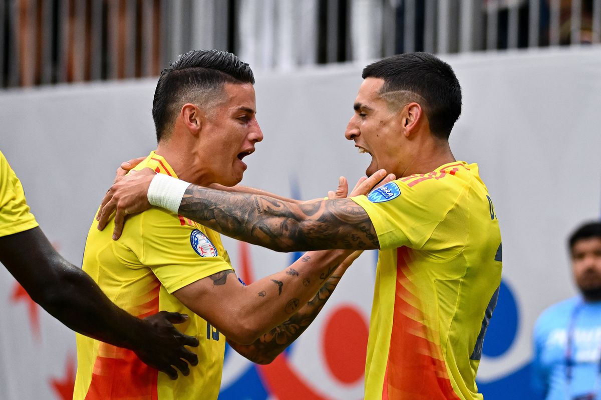 James Rodríguez fue el conductor del equipo. James Rodríguez fue el conductor del equipo.