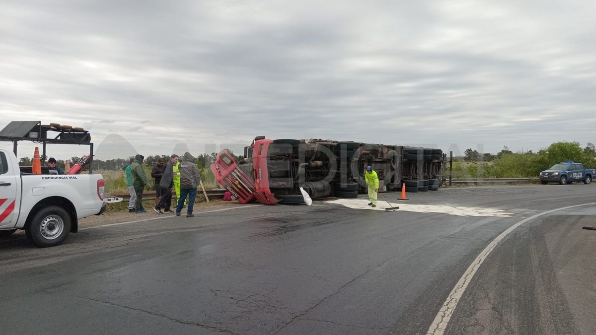 El hecho ocurrió este miércoles en el ingreso a la ciudad de Santo Tomé por la autopista Rosario - Santa Fe.