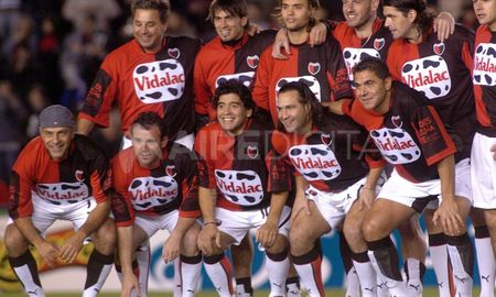 El día en el que Diego Armando Maradona se puso la 10 de Colón y jugó en el Brigadier López El día en el que Diego Armando Maradona se puso la 10 de Colón y jugó en el Brigadier López