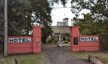 La titular de la Comisaría de Melincué, Elena Rodríguez, murió en un motel de Firmat La titular de la Comisaría de Melincué, Elena Rodríguez, murió en un motel de Firmat