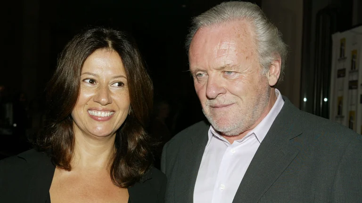 Anthony Hopkins y Stella Arroyave, su actual pareja.